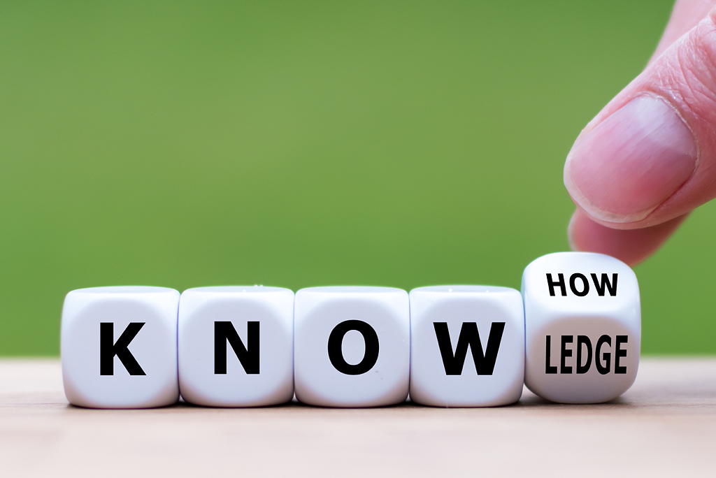 KNOW is spelled out followed by how and ledge, which defines a niche agency